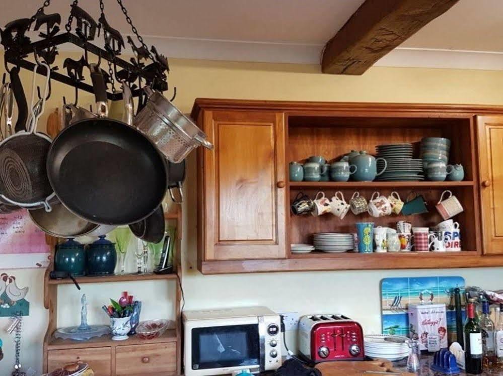 Jurassic Loft Apartment Γουέιμουθ Εξωτερικό φωτογραφία